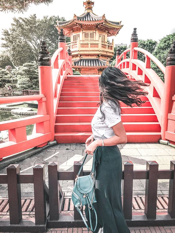 hong kong guide not touristy