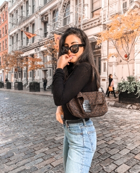 5 Ways to Style A Black Turtleneck