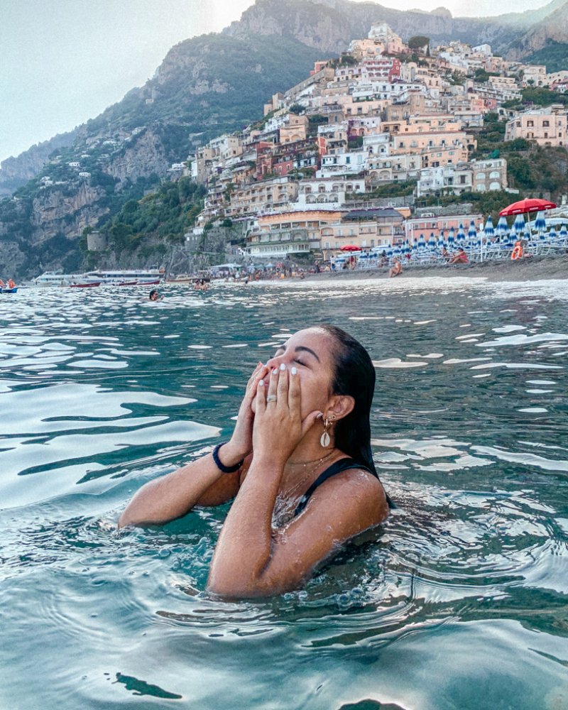 Positano Travel Guide