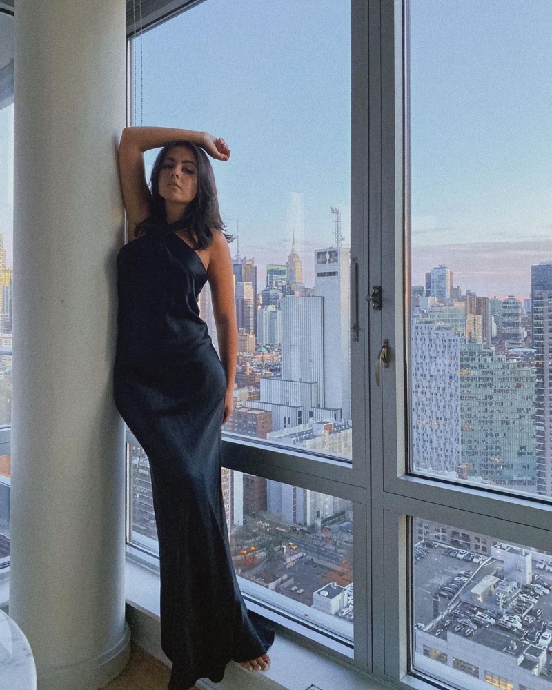 Holiday Outfit Ideas for 2021